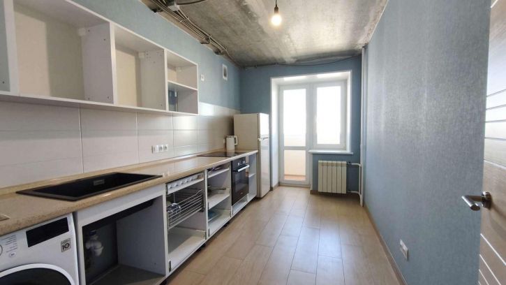 1-комн квартира Николая Панова улица, 50