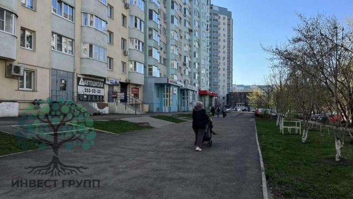 Торговое помещение Молодежная улица, 8а