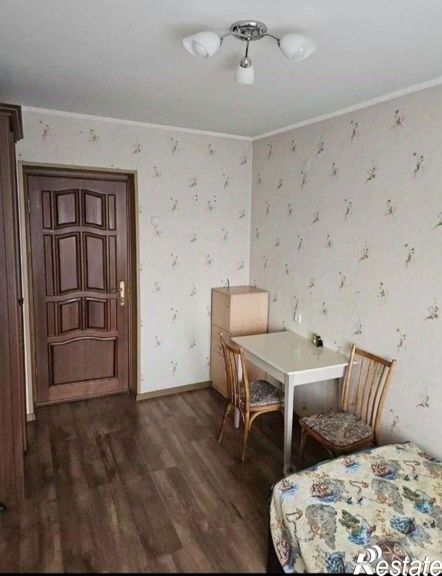 Сдать комнату за 15 000 рублей на ул Мяги, 22