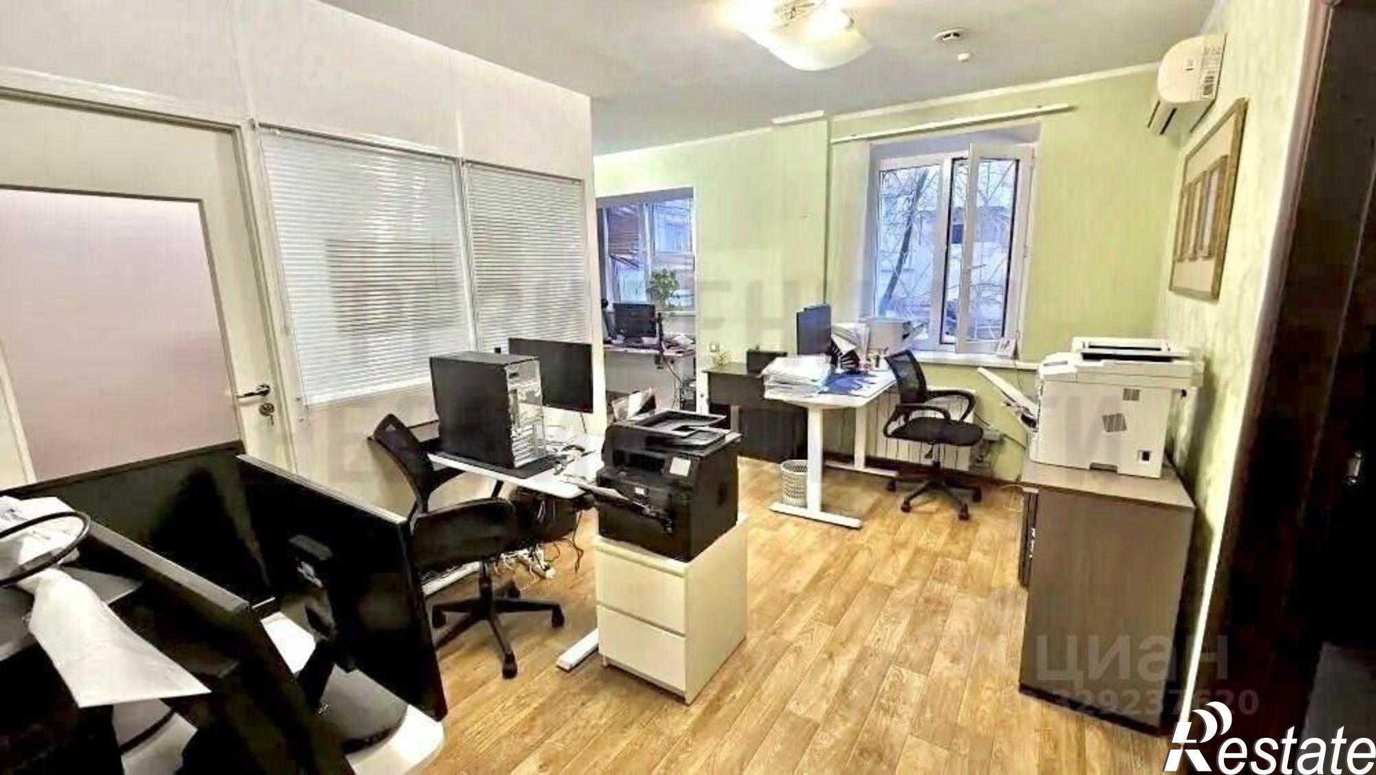 Купить офис, помещение под офис за 8 916 420 рублей на Никитинская улица