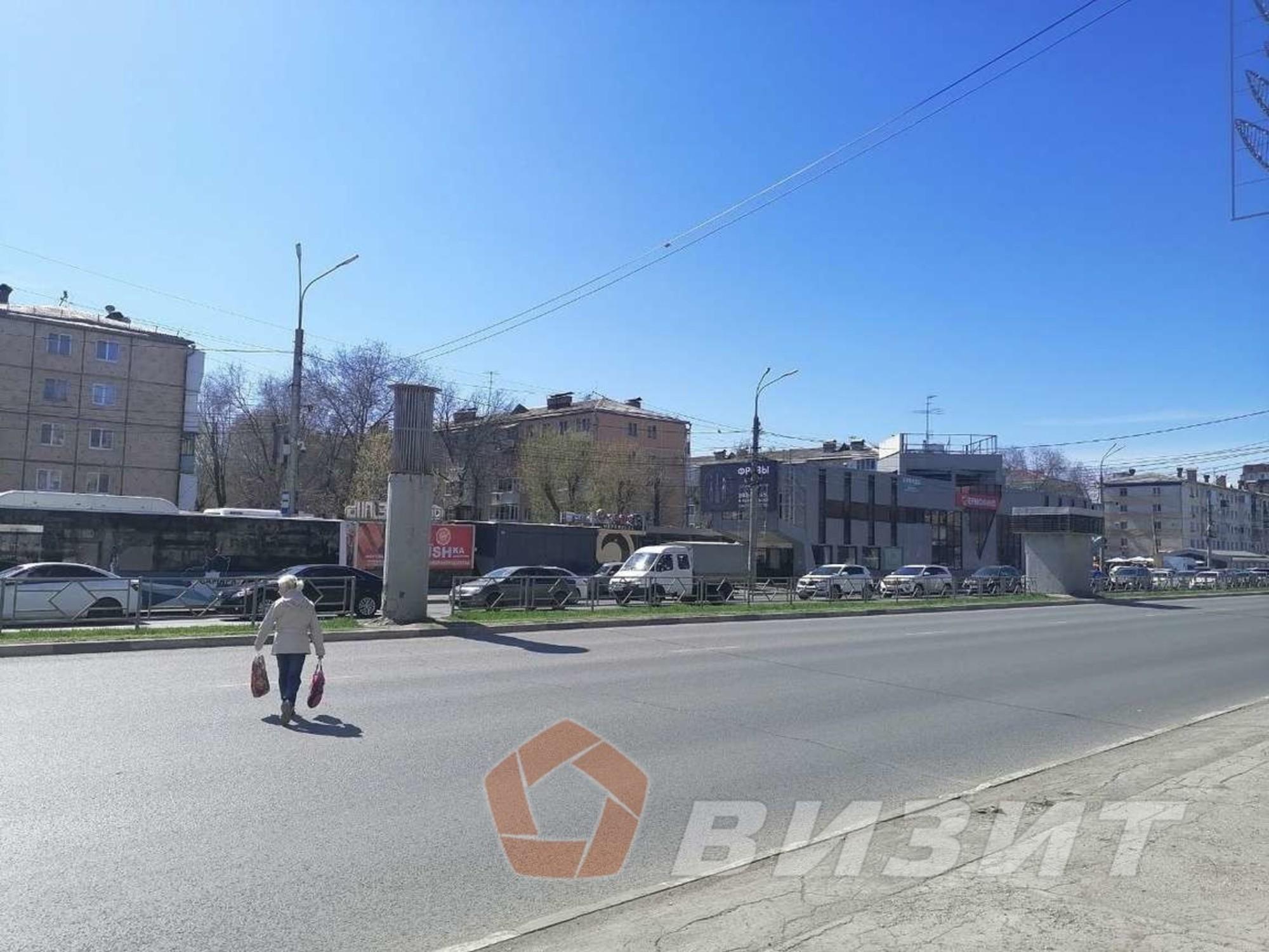 Сдать торговое помещение за 75 000 рублей на Гагарина улица, 32