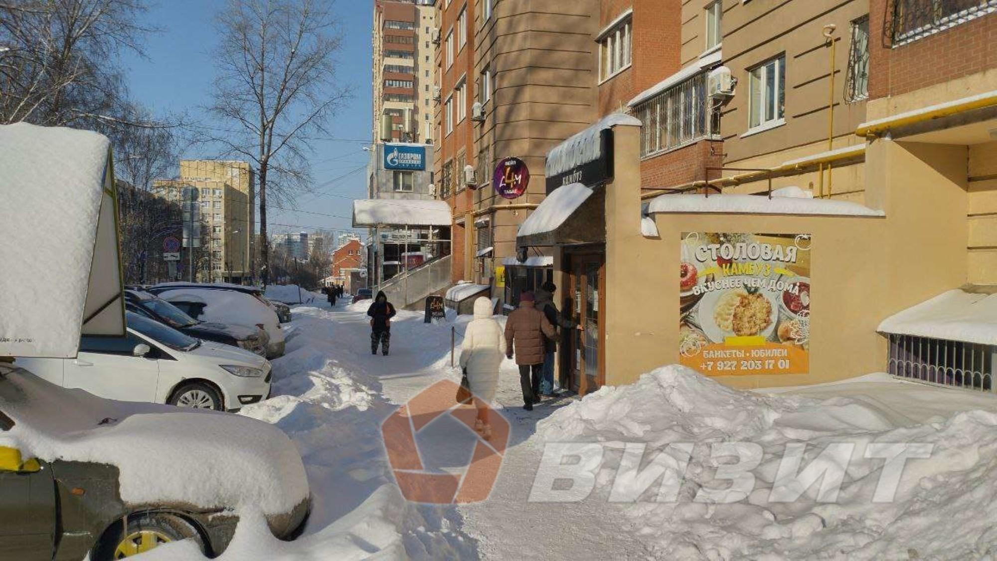 Купить торговое помещение за 18 000 000 рублей на Мичурина улица, 126
