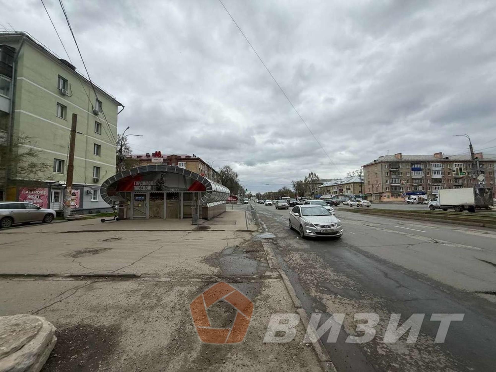Сдать торговое помещение за 50 000 рублей на 22 Партсъезда улица, 13