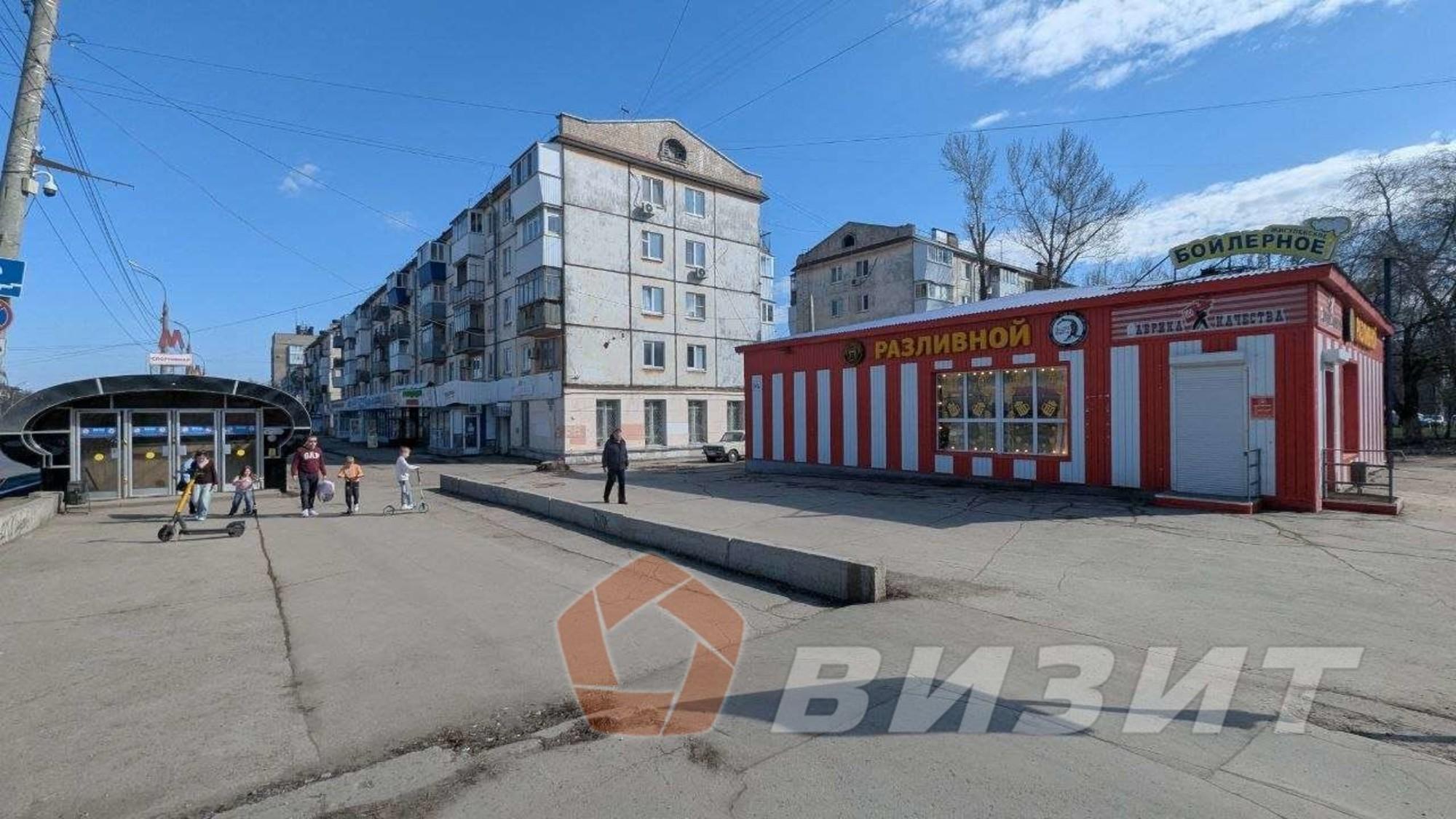 Сдать торговое помещение за 370 000 рублей на Гагарина улица, 103