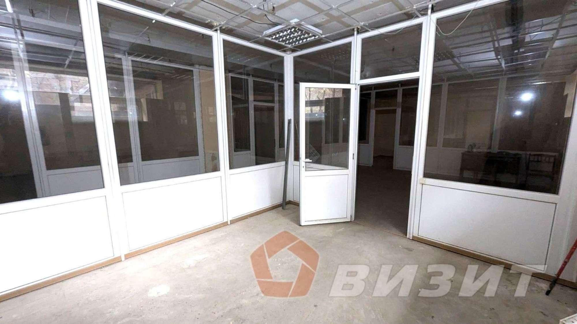 Купить офис, помещение под офис за 8 400 000 рублей на Ленинская улица, 25а