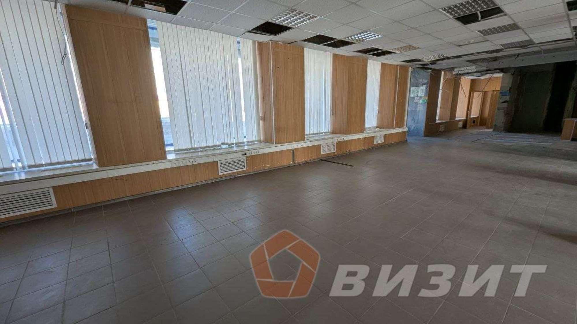 Сдать торговое помещение за 370 000 рублей на Гагарина улица, 103