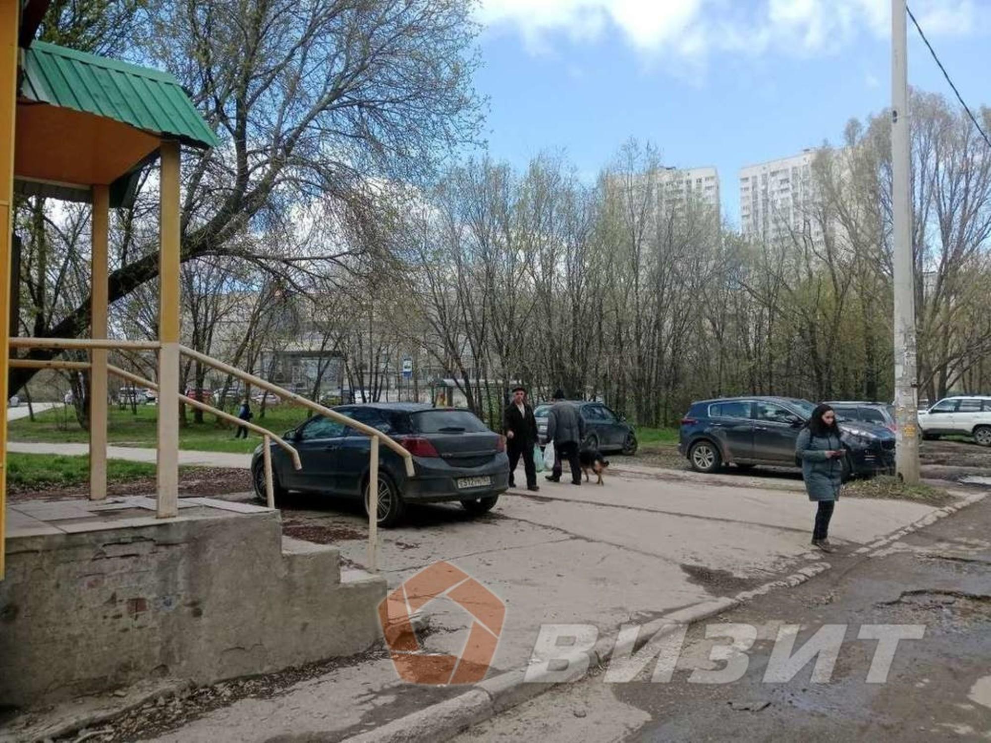 Сдать торговое помещение за 70 000 рублей на Советской Армии улица, 125а