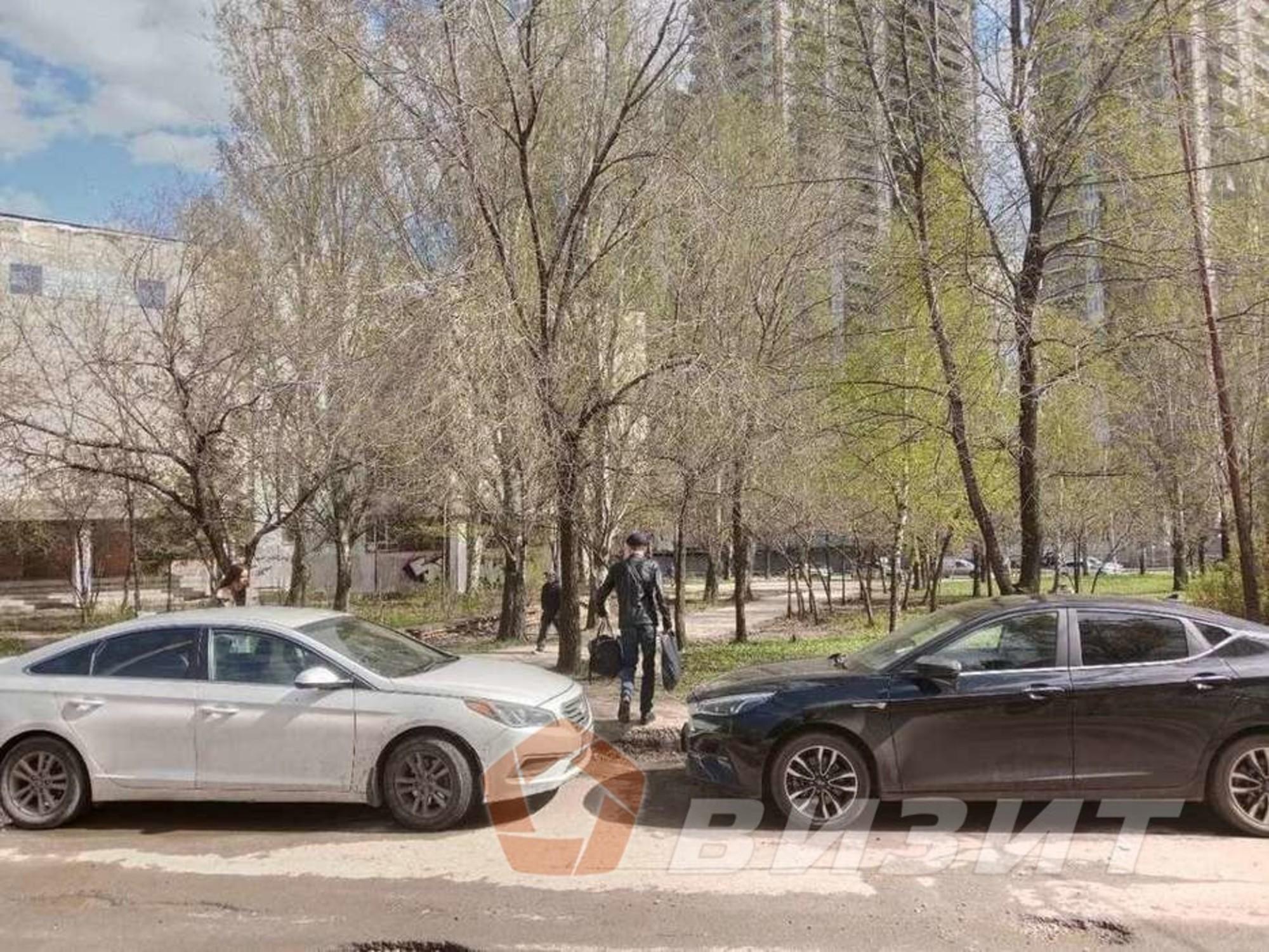 Сдать торговое помещение за 70 000 рублей на Советской Армии улица, 125а