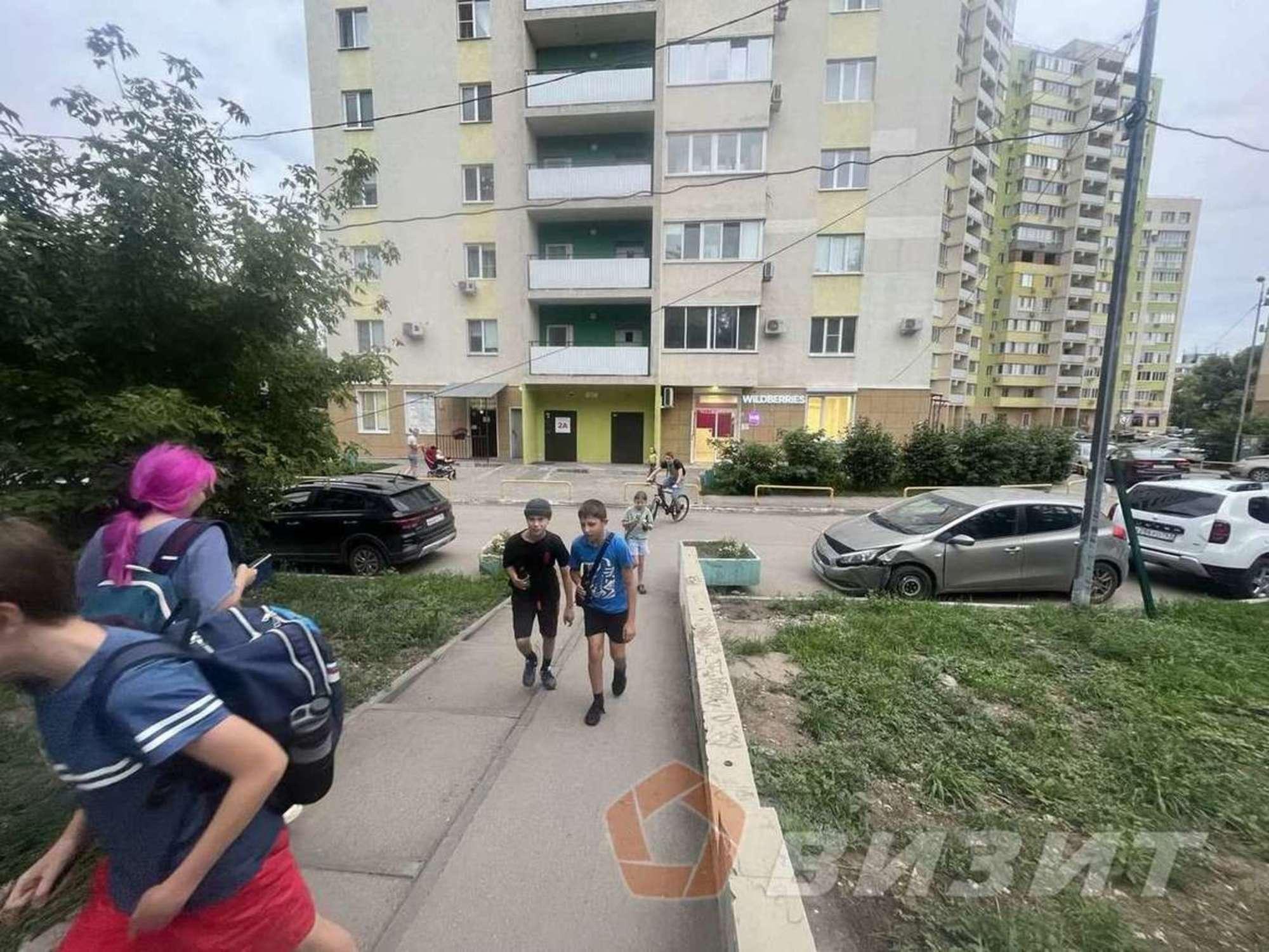 Купить торговое помещение за 9 500 000 рублей на Аэродромная улица, 98а
