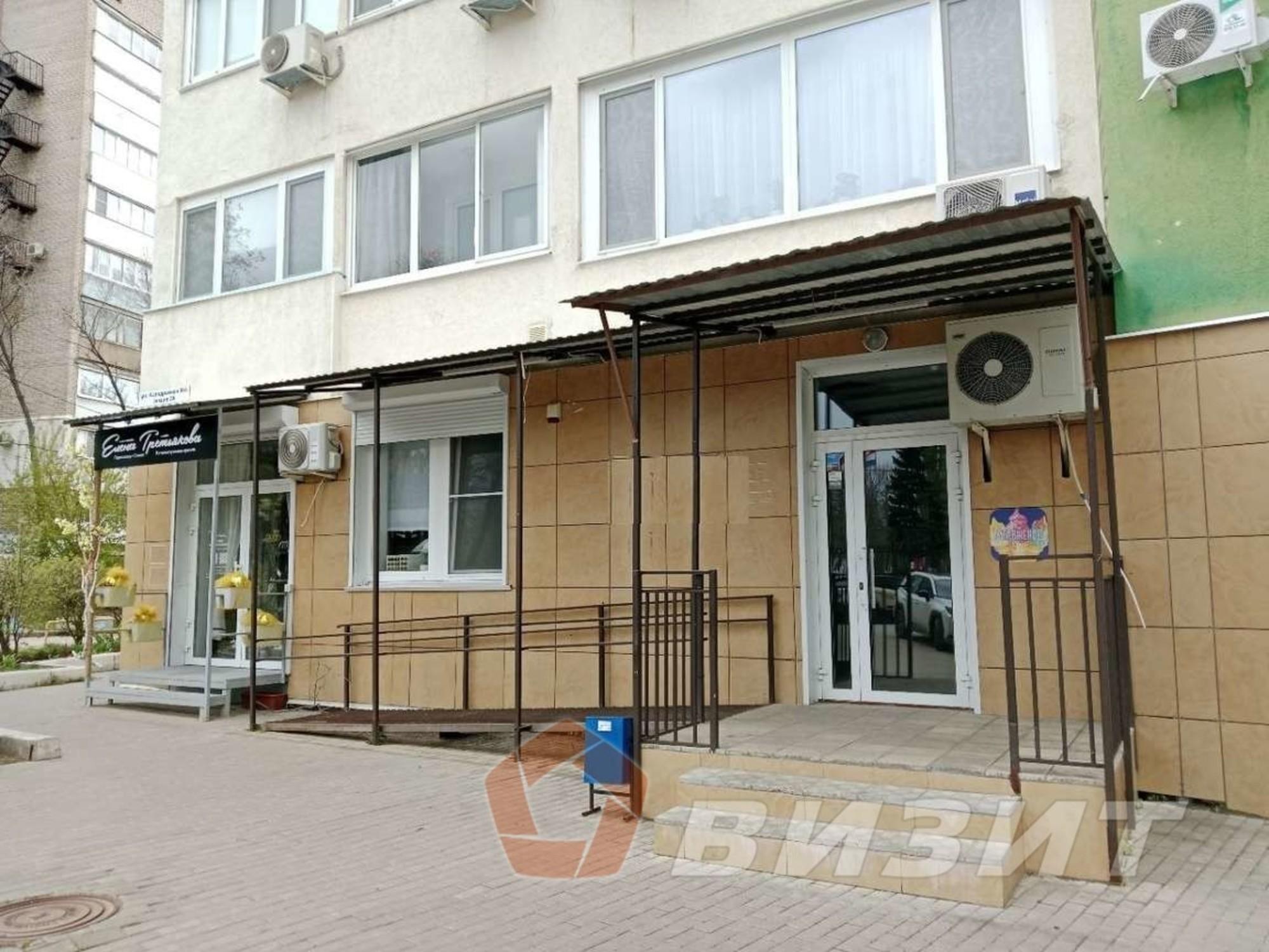 Купить торговое помещение за 9 500 000 рублей на Аэродромная улица, 98а