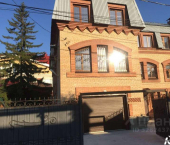 коттедж 345 кв м ул Травяная, 33