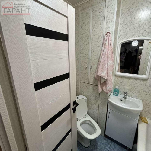 Продажа 2-комн квартиры Карла Маркса проспект, 372
