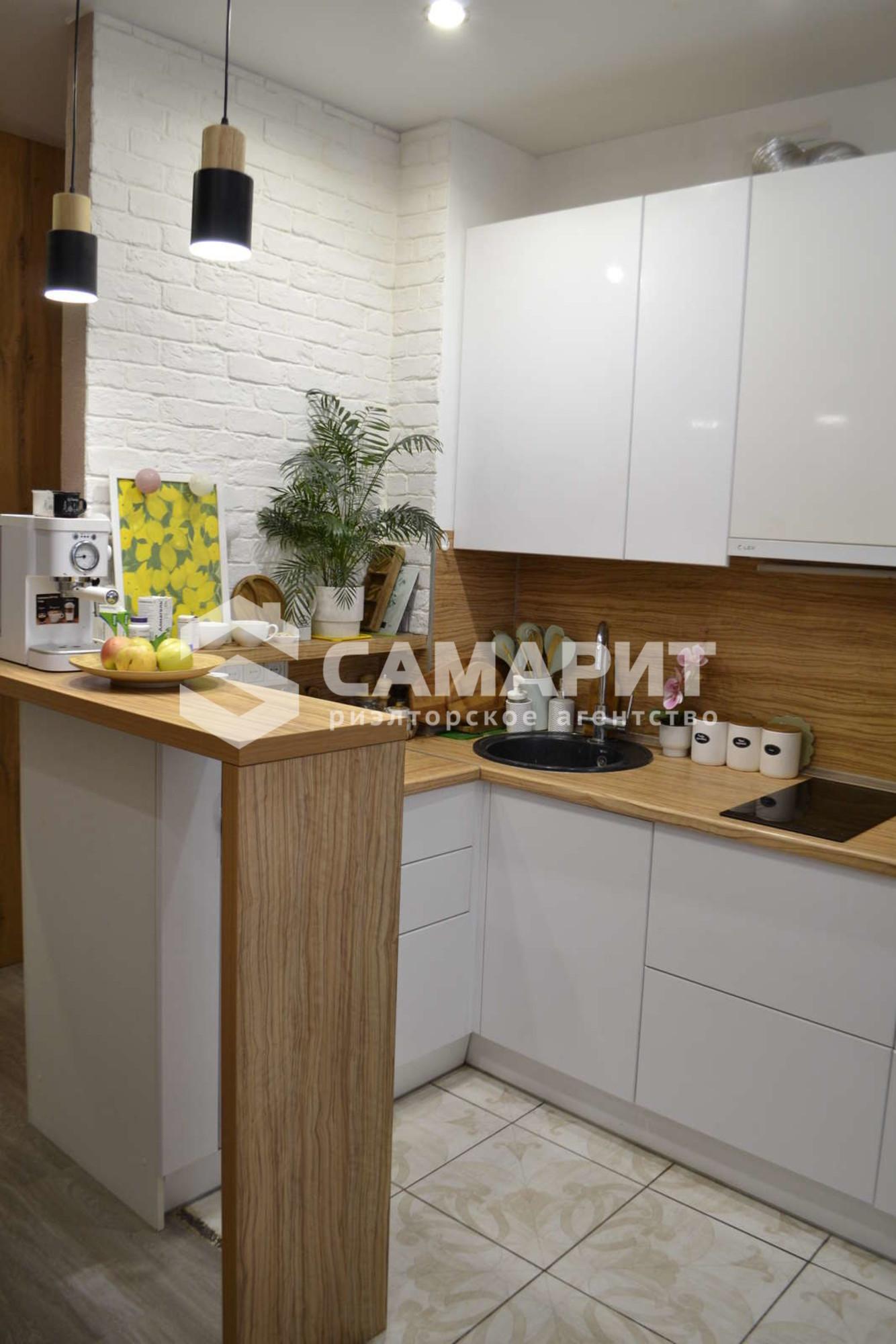 Купить квартиру за 10 500 000 рублей на Солнечная улица, 8