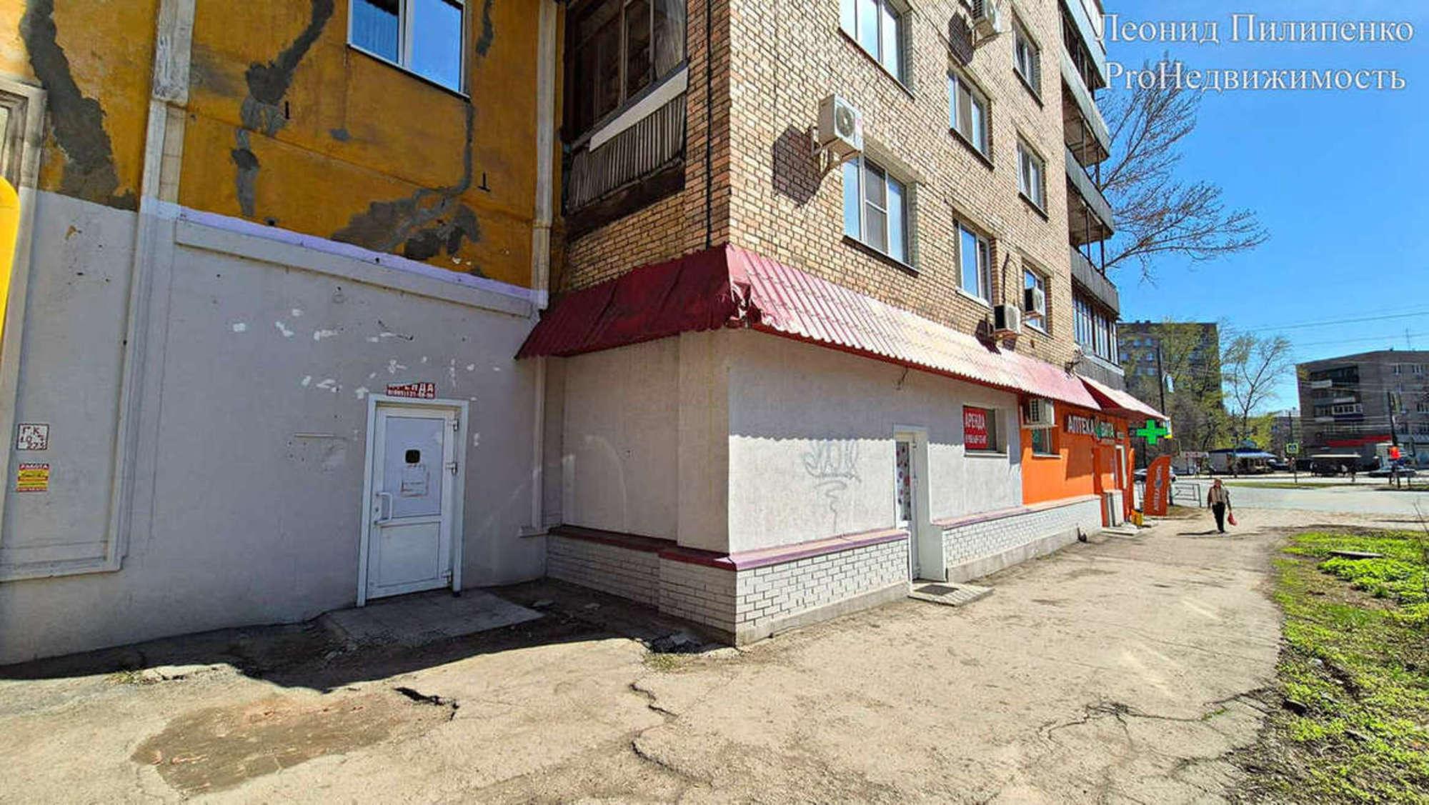 Сдать торговое помещение за 45 000 рублей на Победы улица, 1