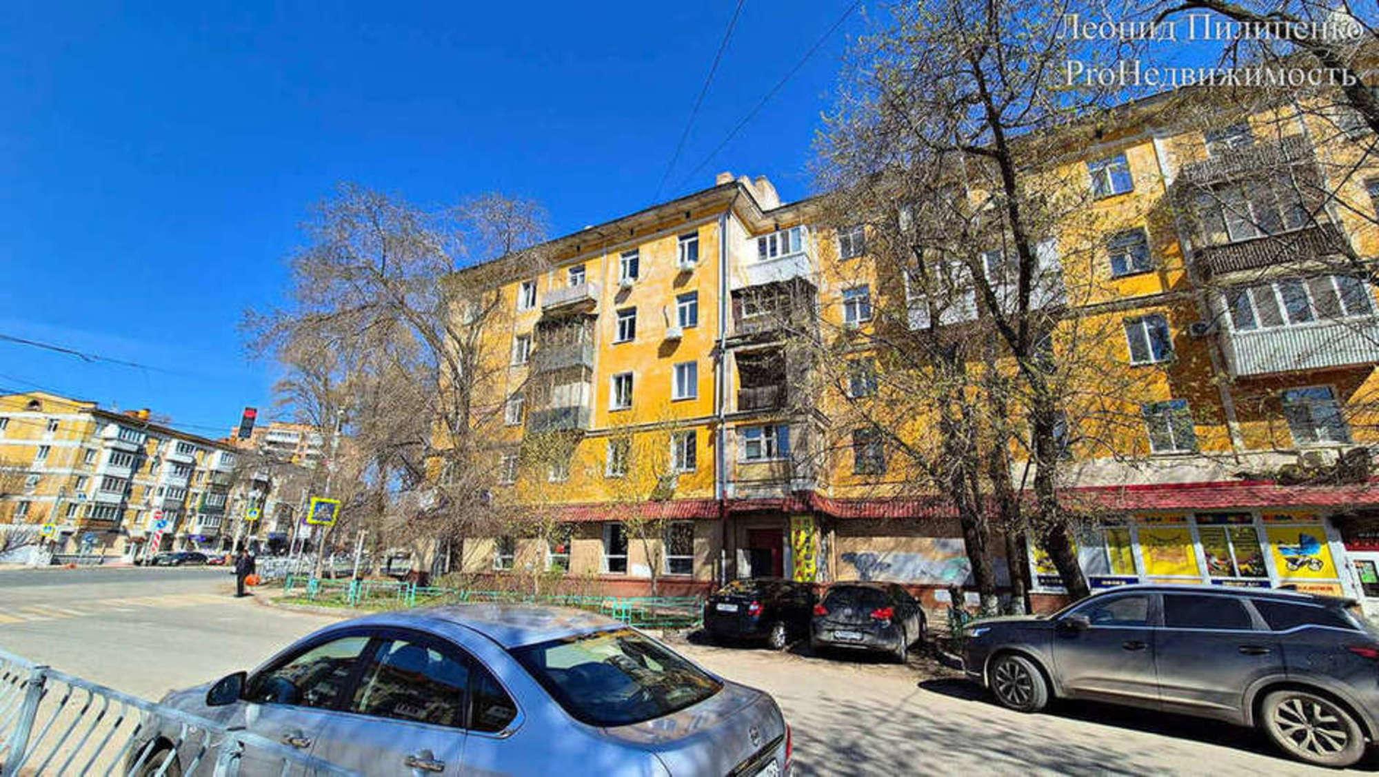 Сдать торговое помещение за 40 000 рублей на Победы улица, 1