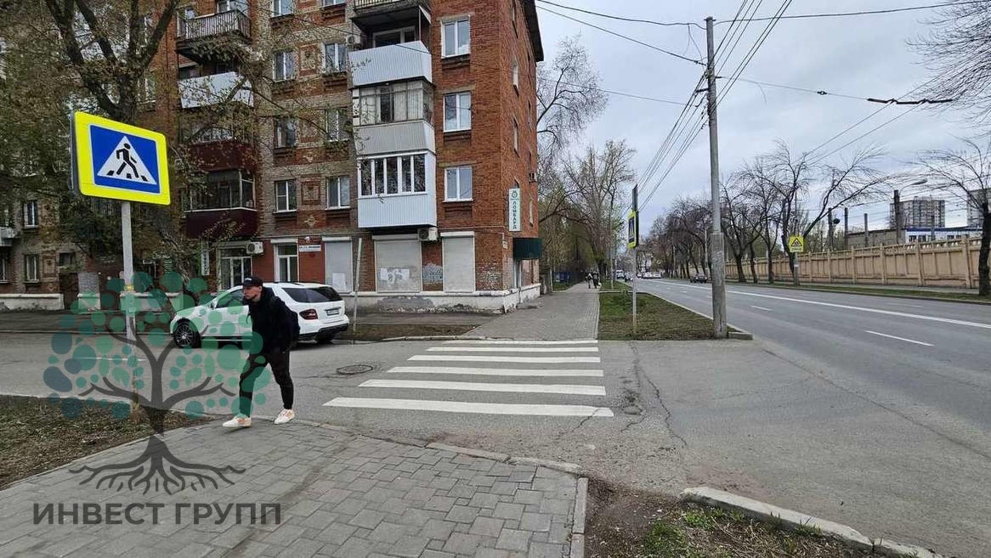 Купить торговое помещение за 12 900 000 рублей на Коммунистическая улица, 9