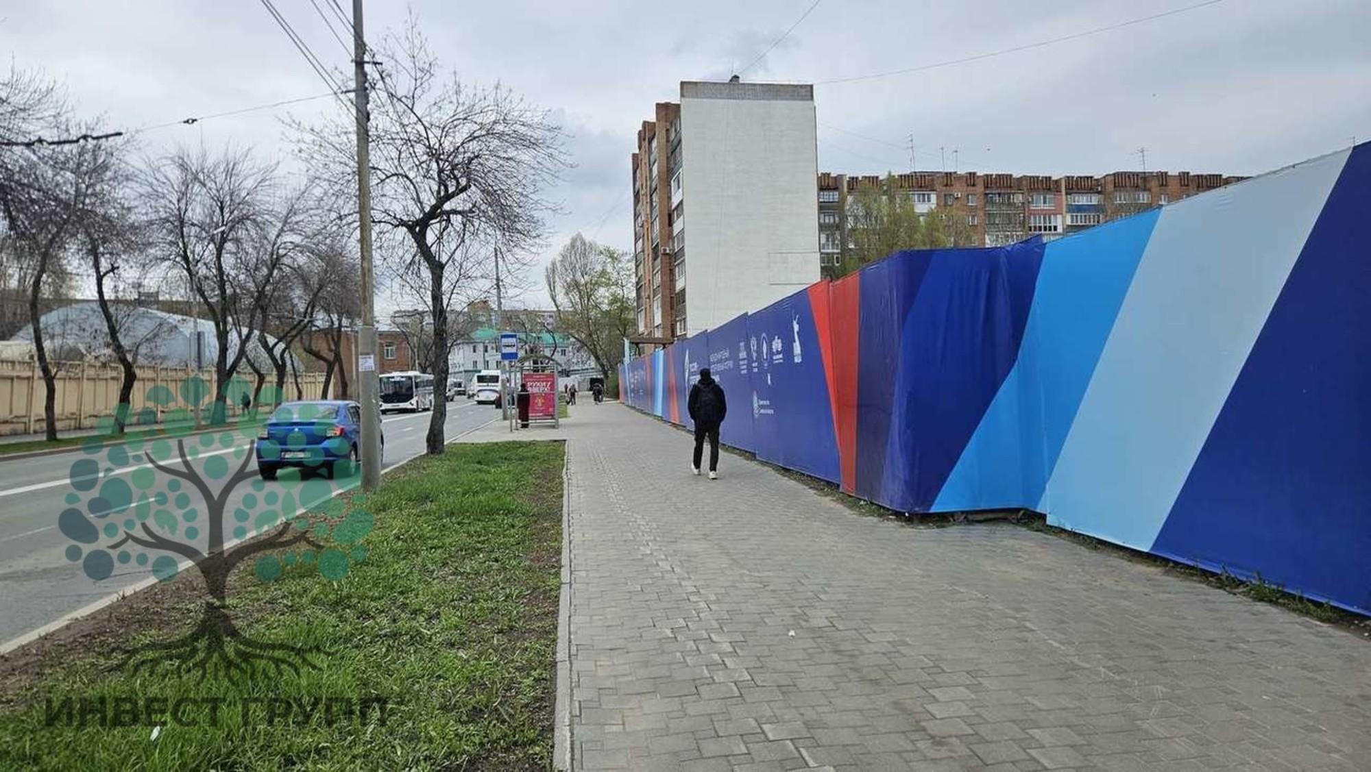 Купить торговое помещение за 12 900 000 рублей на Коммунистическая улица, 9