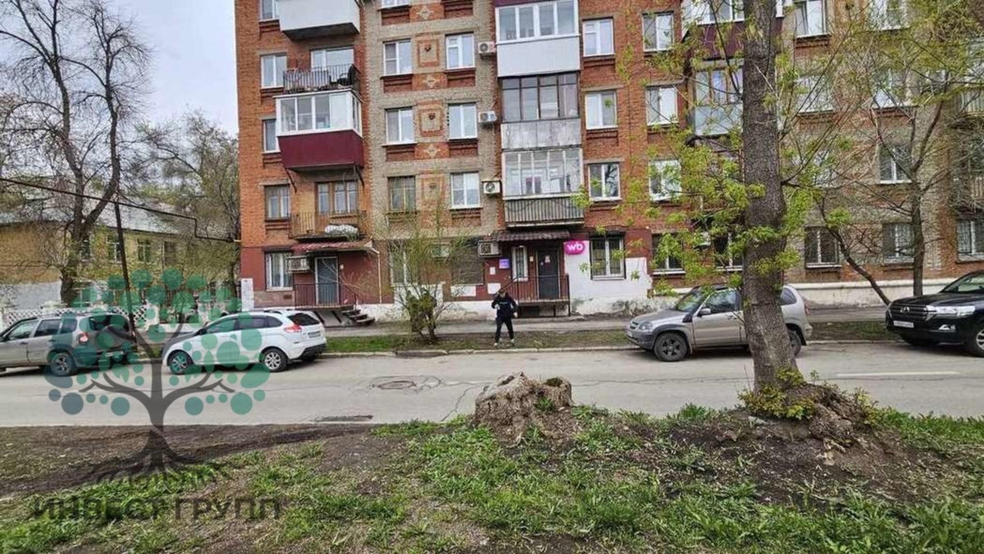 Купить торговое помещение за 12 900 000 рублей на Коммунистическая улица, 9