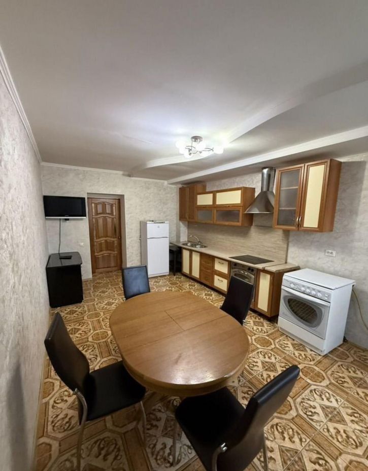 3-комн квартира Пушкина улица, 280