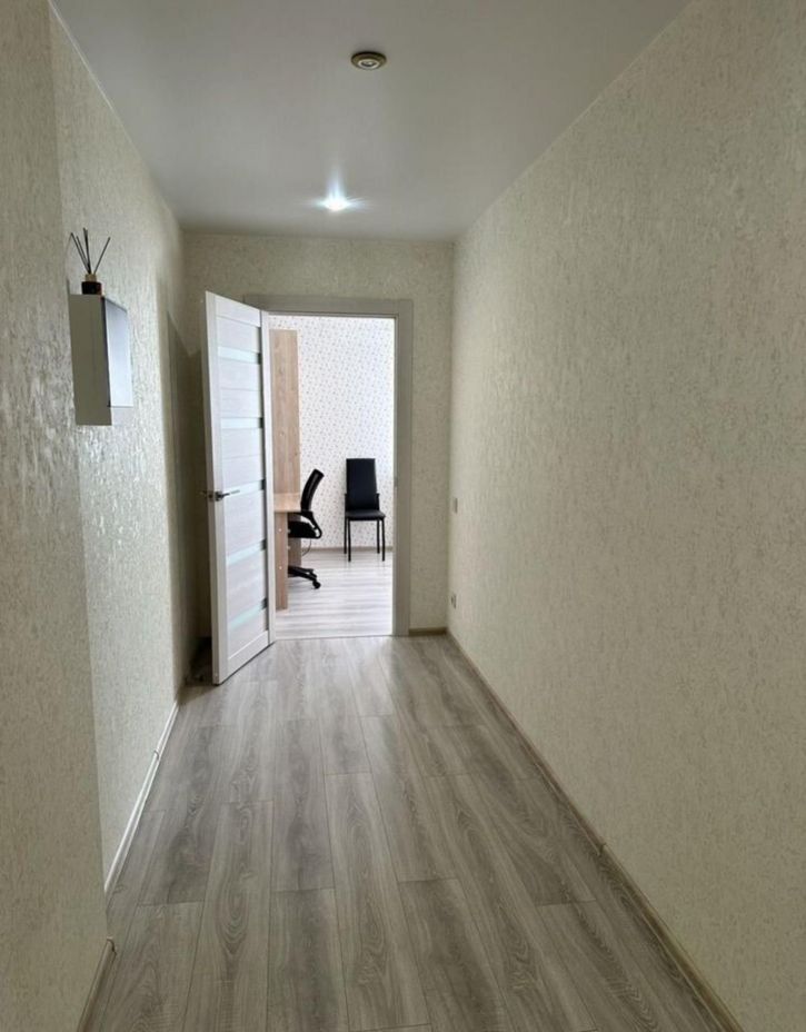 3-комн квартира Кирова проспект, 322Ак1