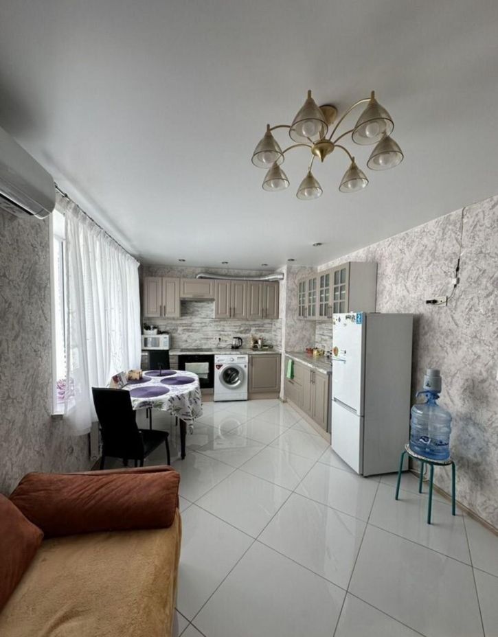 3-комн квартира Кирова проспект, 322Ак1