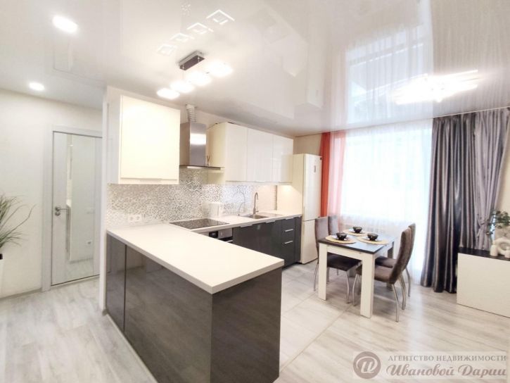 3-комн квартира Чернореченская улица, 16кА