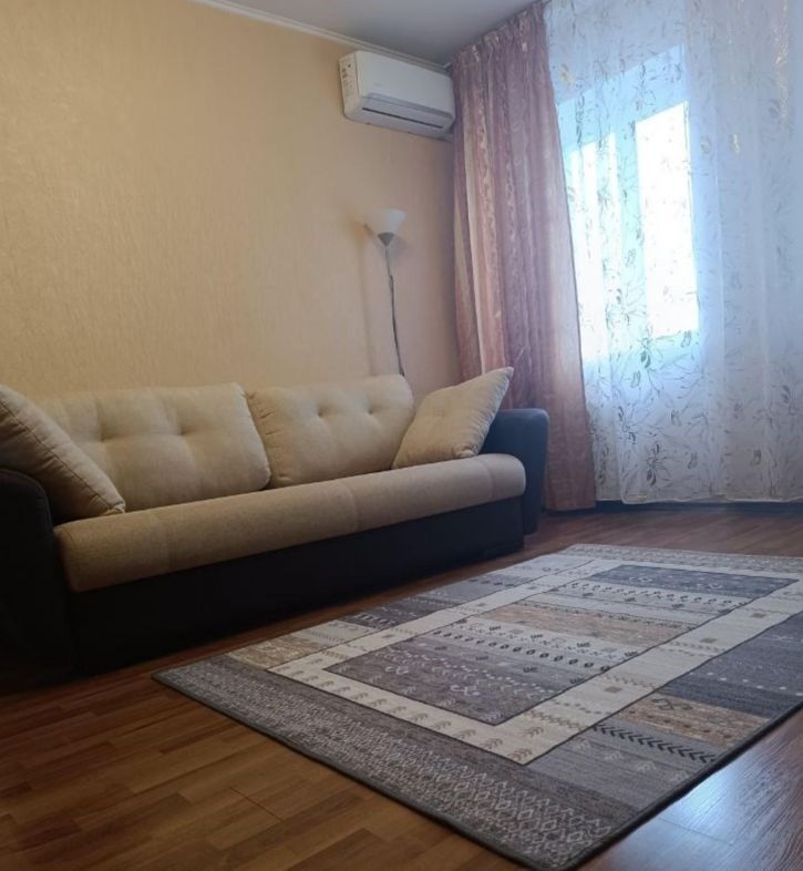 1-комн квартира Революционная улица, 128