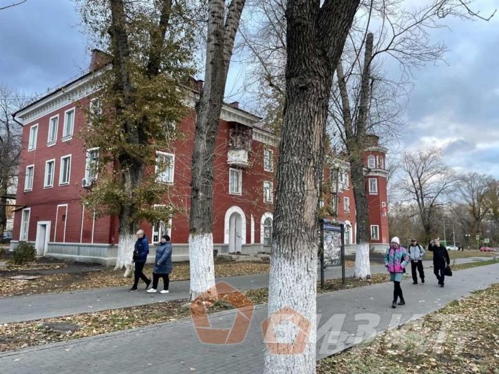 Торговое помещение 2-й квартал, 49