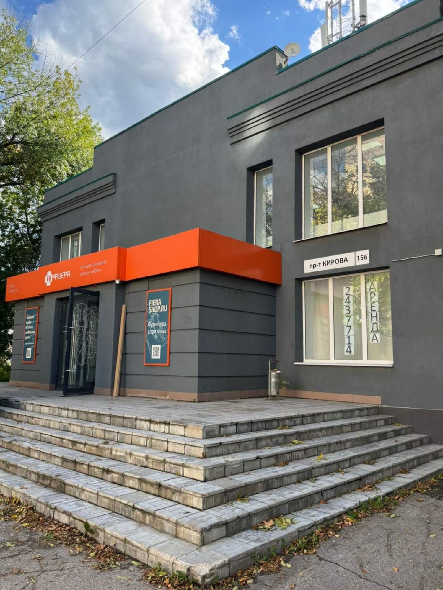 Сдать торговое помещение за 463 060 рублей на Кирова проспект, д.156