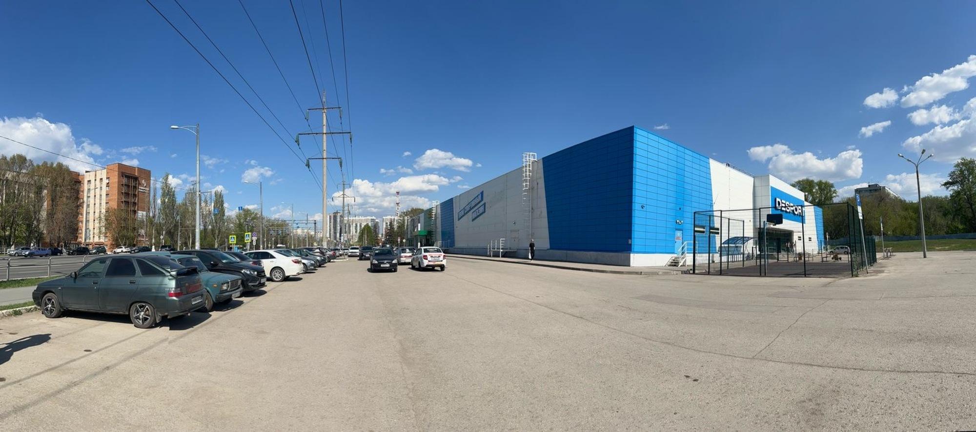 Сдать торговое помещение за 3 493 000 рублей на Московское шоссе, д.13