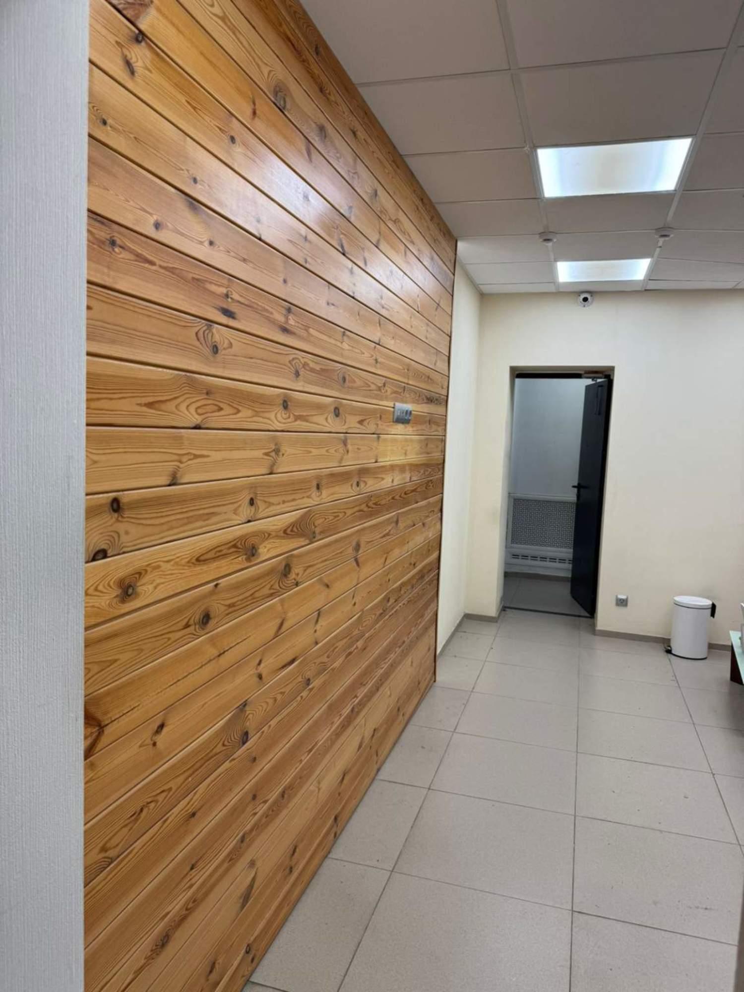 Сдать торговое помещение за 463 060 рублей на Кирова проспект, д.156