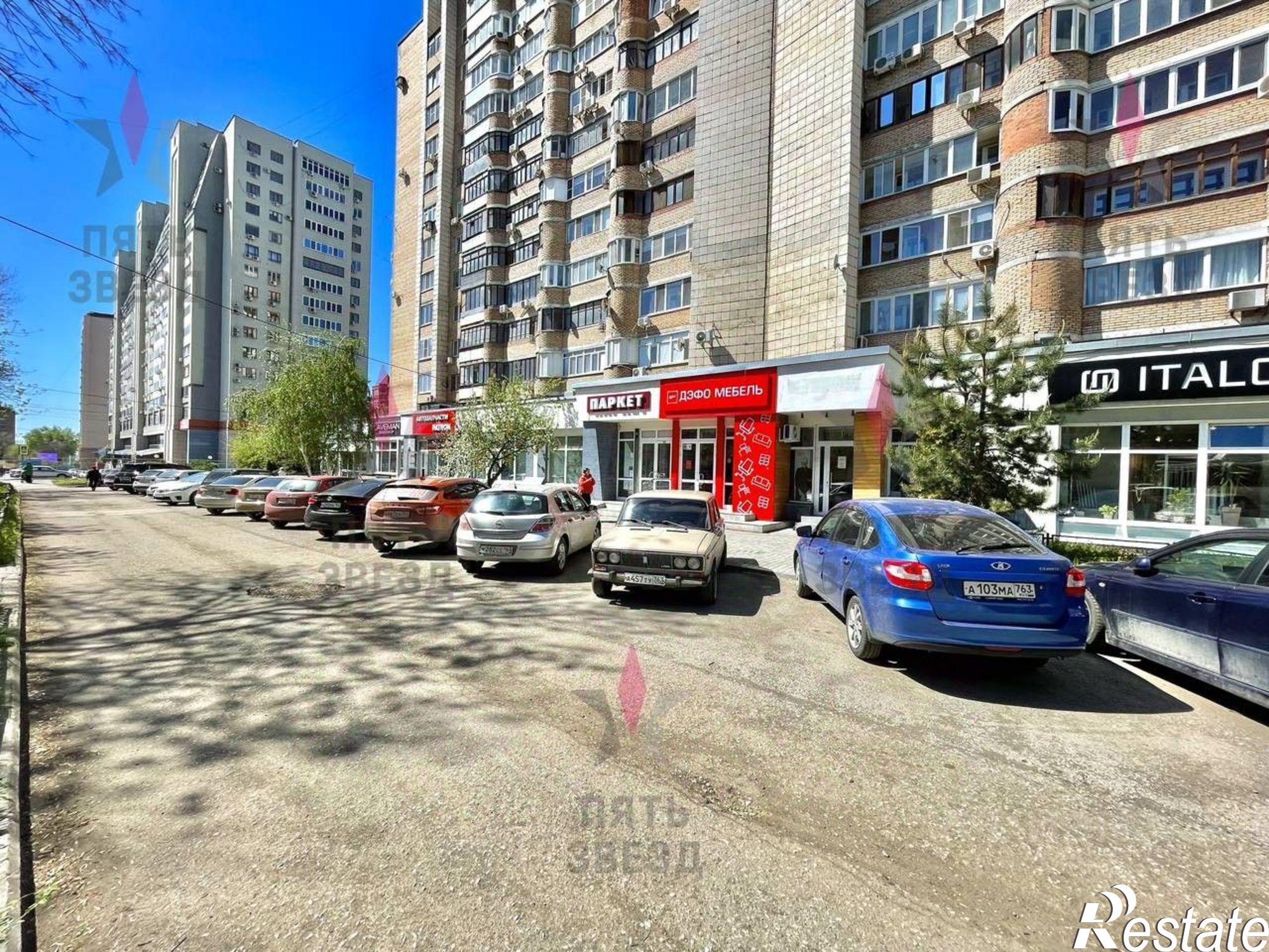Купить торговое помещение за 22 000 100 рублей на улица Агибалова, 68