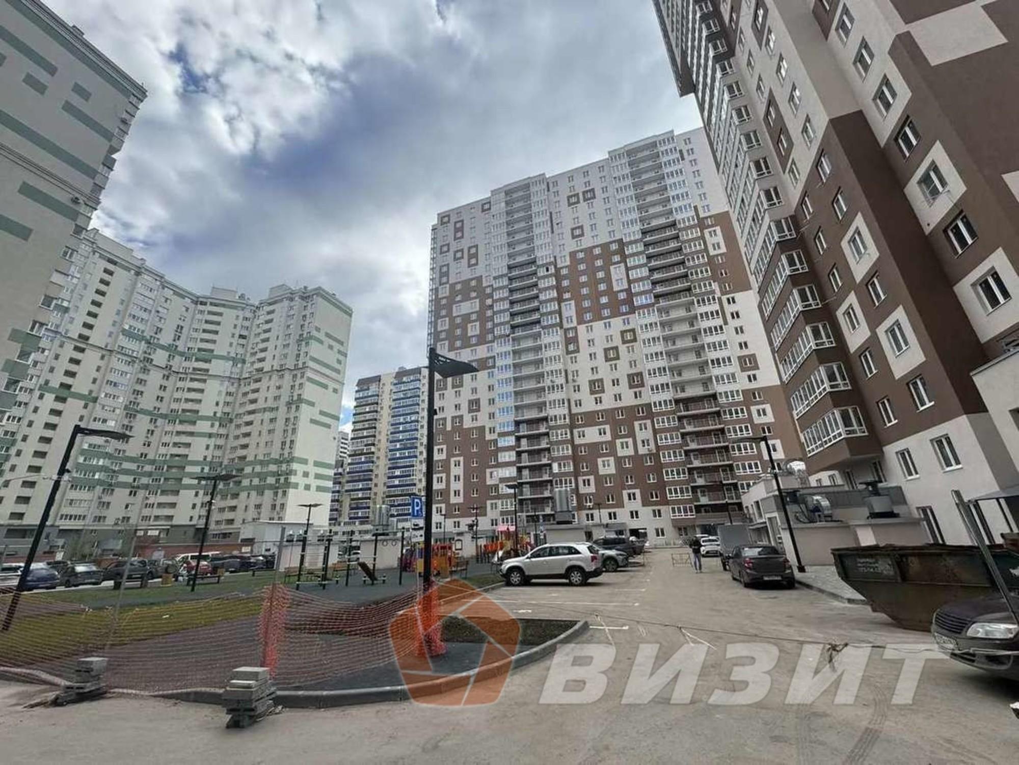 Сдать торговое помещение за 65 000 рублей на Дыбенко улица, 5