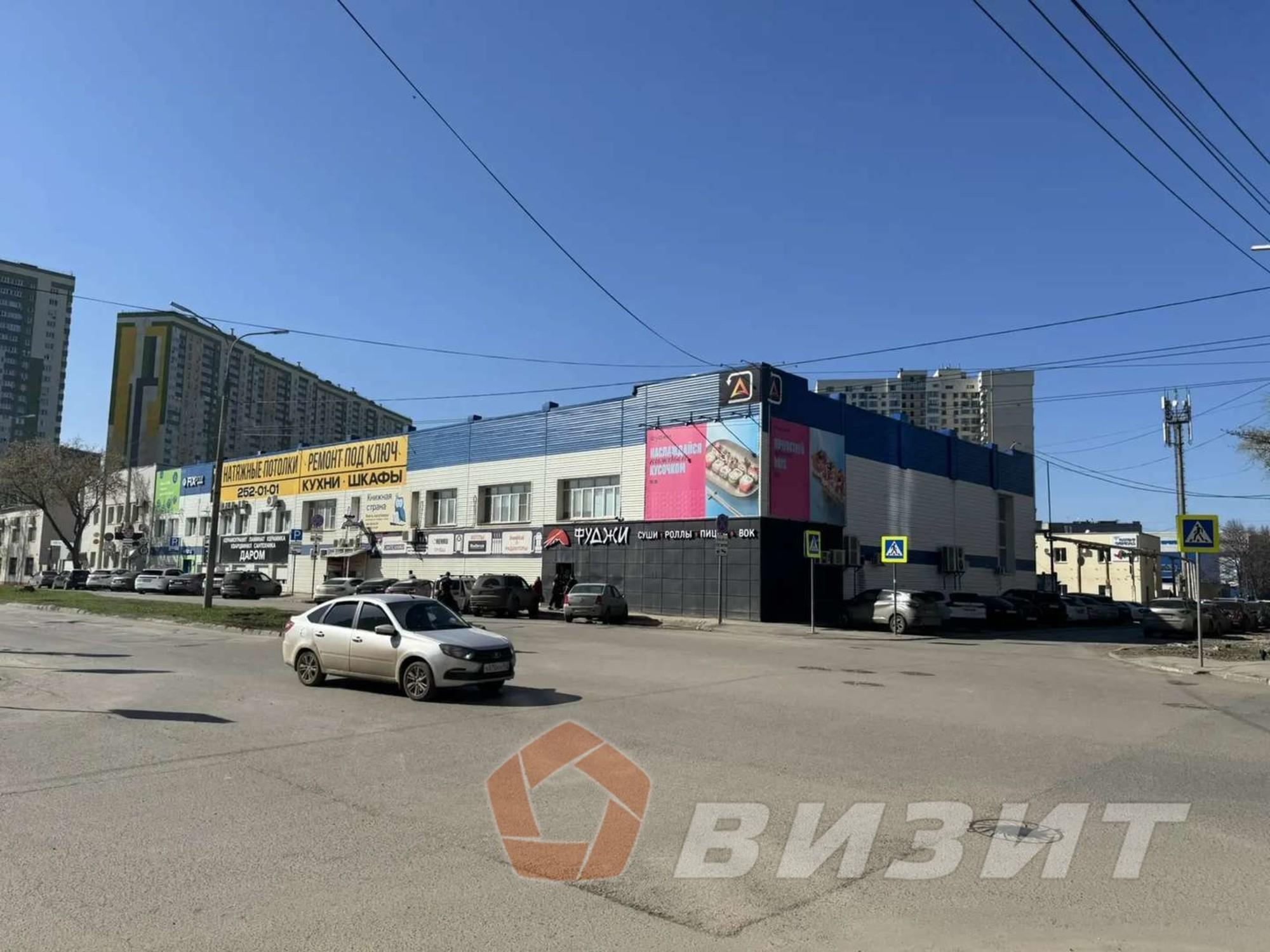 Сдать торговое помещение за 65 000 рублей на Дыбенко улица, 5