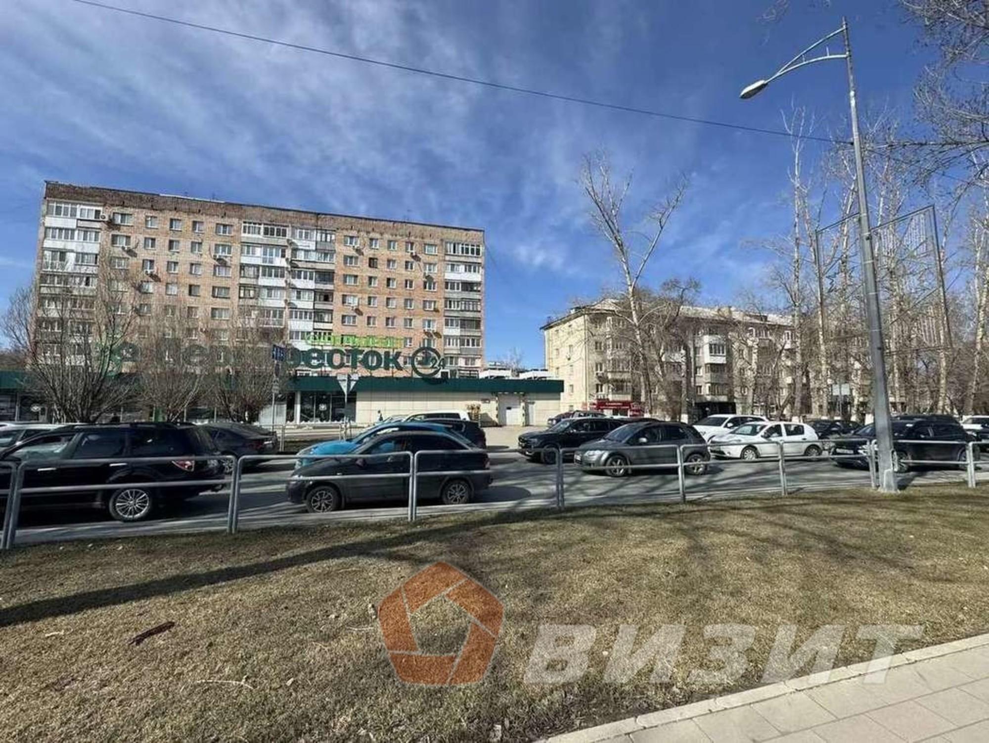 Сдать торговое помещение за 54 000 рублей на Московское шоссе, 30