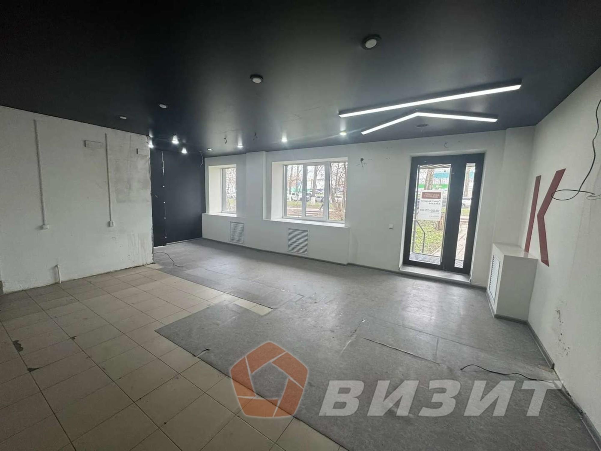 Сдать торговое помещение за 54 000 рублей на Московское шоссе, 30