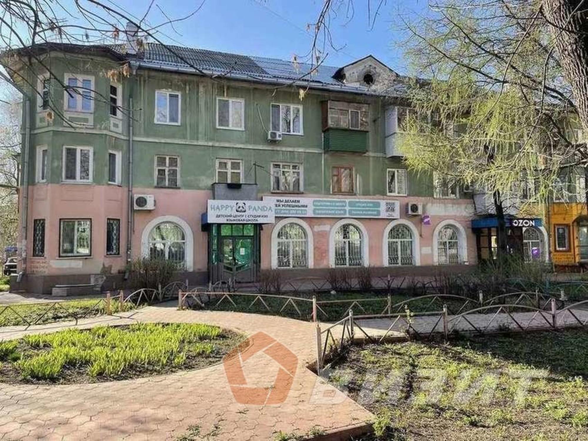 Сдать торговое помещение за 90 000 рублей на Металлургов проспект, 19А