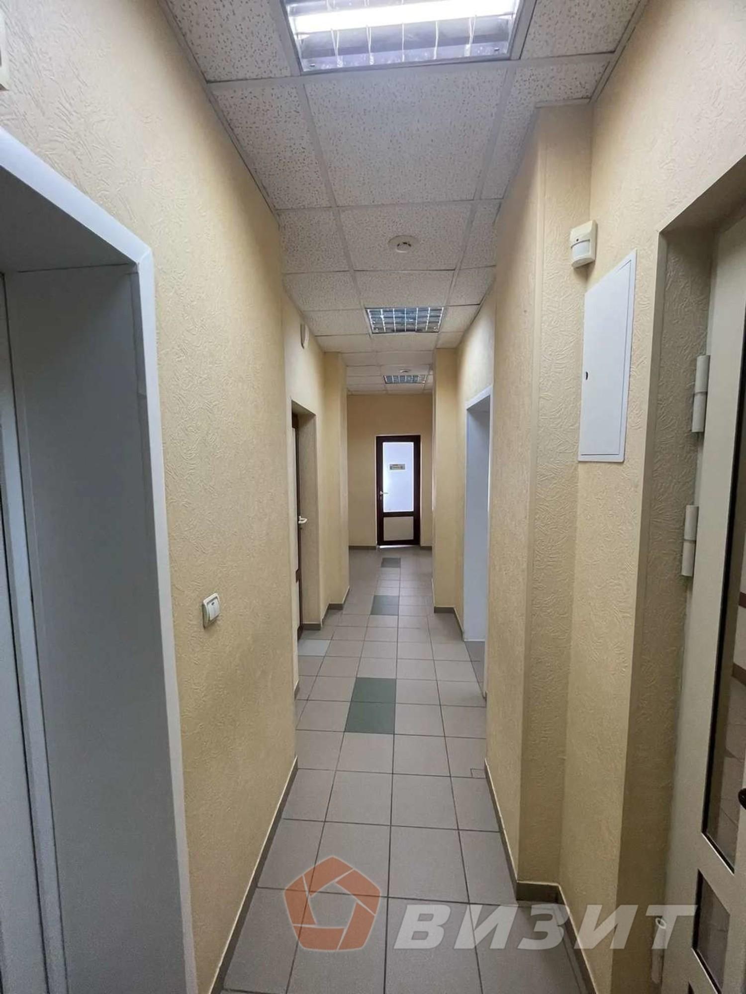 Сдать торговое помещение за 90 000 рублей на Металлургов проспект, 19А