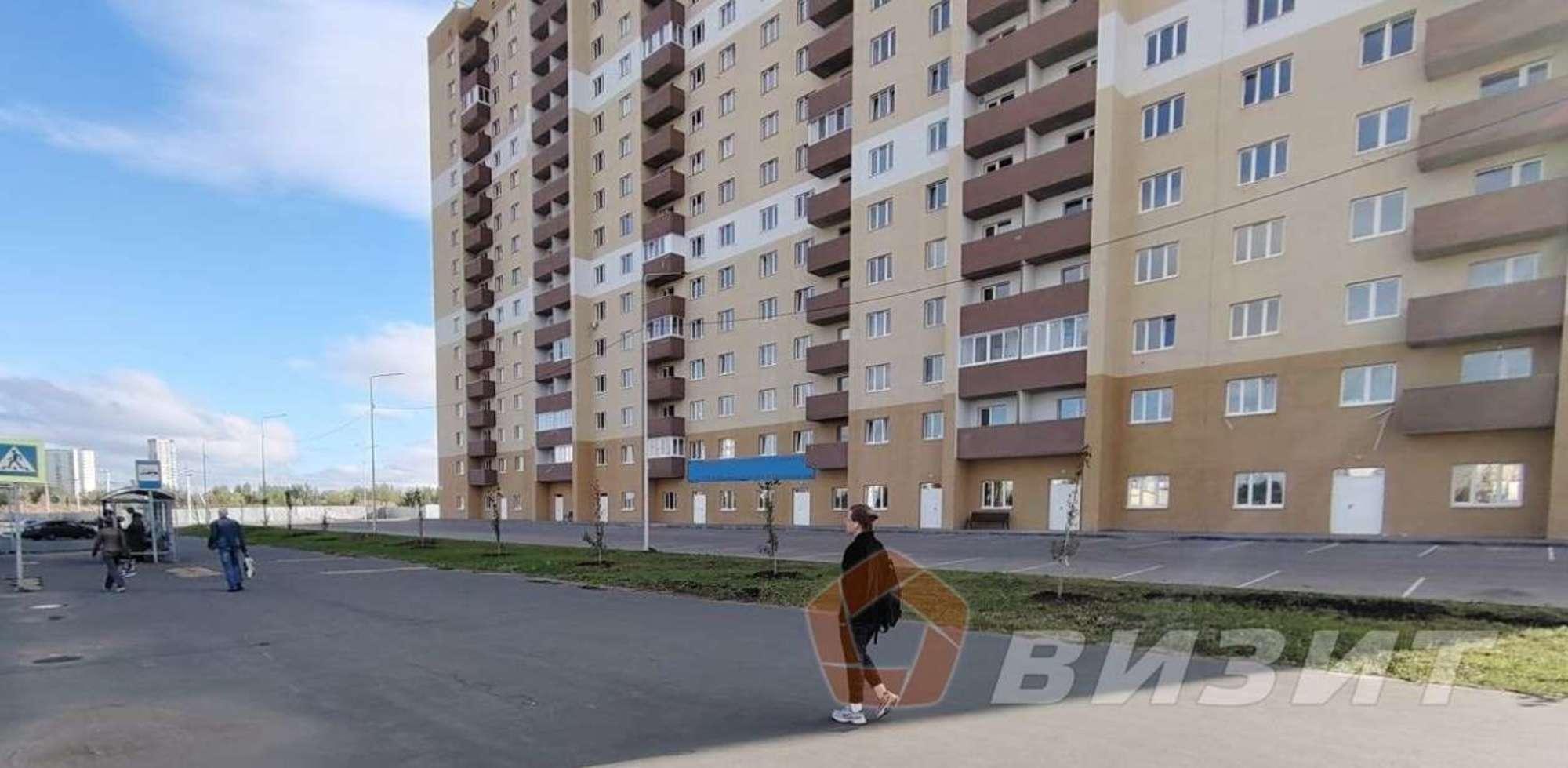 Сдать торговое помещение за 65 000 рублей на Александра Солженицына улица, 2