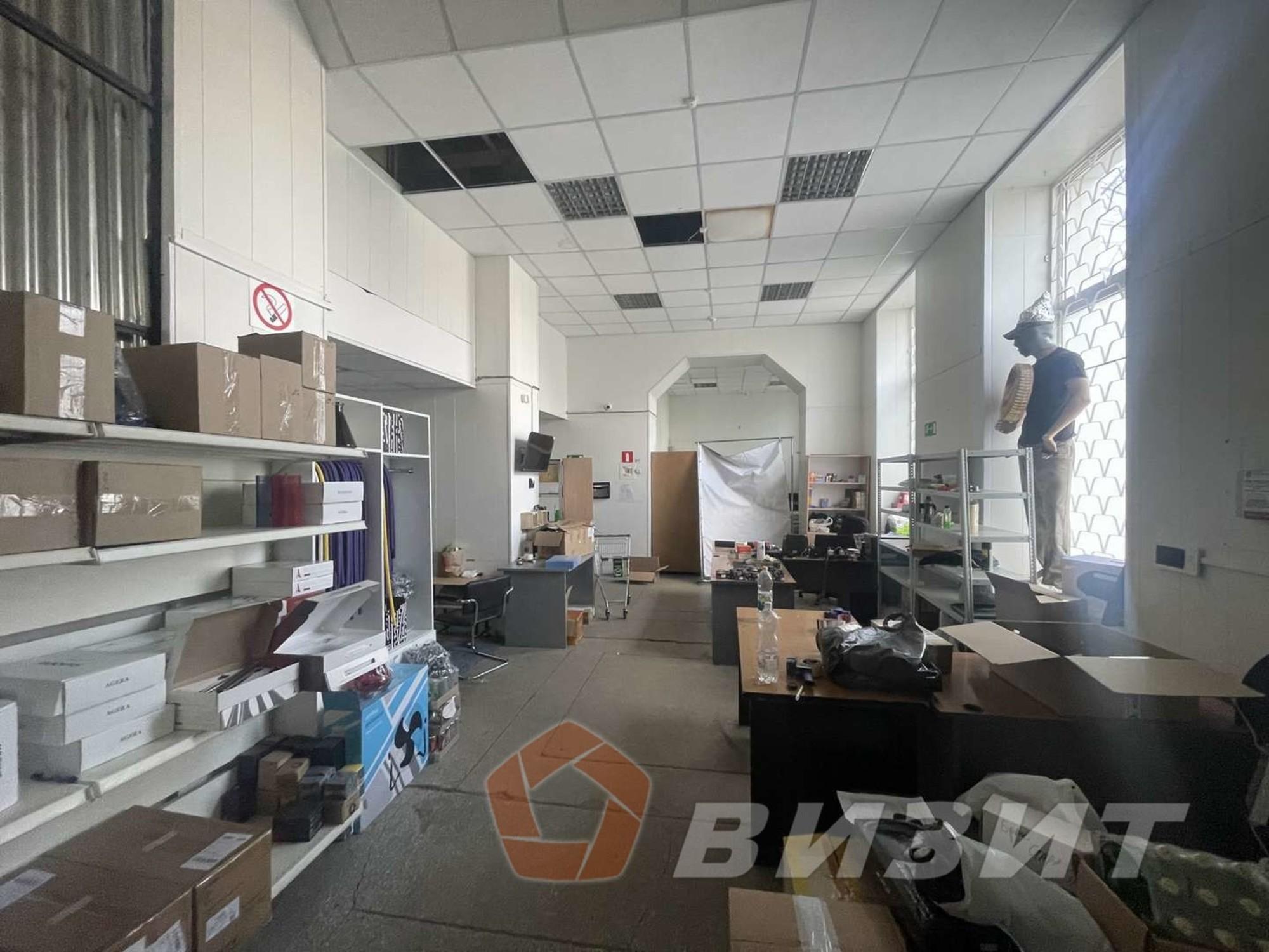 Сдать торговое помещение за 246 000 рублей на Гагарина улица, 153