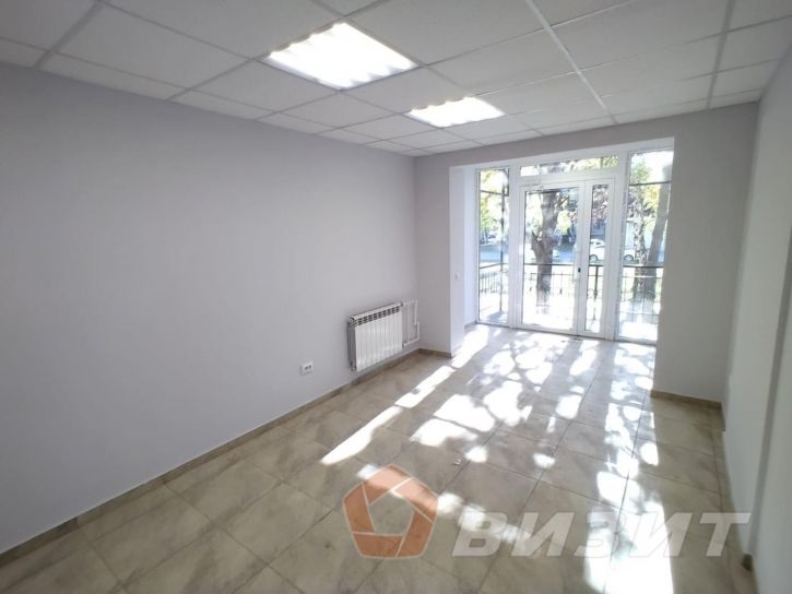 Торговое помещение Зои Космодемьянской улица, 3