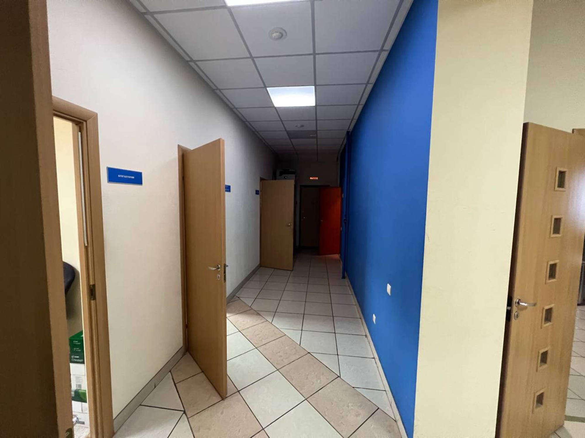 Сдать офис, помещение под офис за 181 150 рублей на Революционная улица, 70