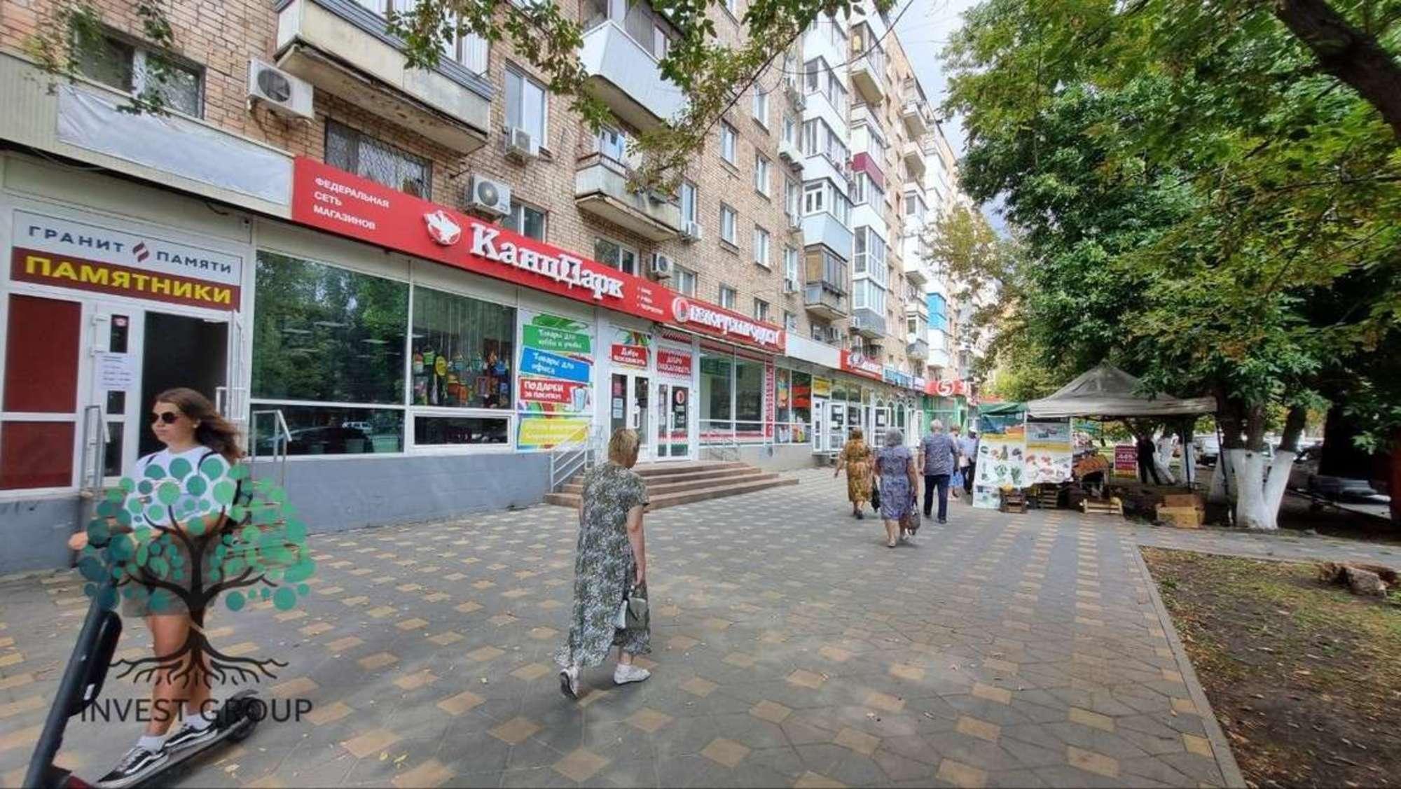 Сдать торговое помещение за 100 000 рублей на Ленина проспект, 2