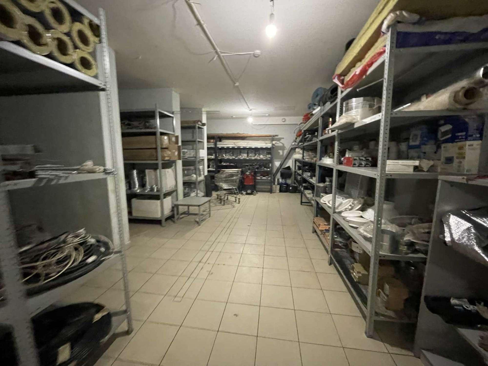 Купить складское помещение за 3 600 000 рублей на Водников улица, 28-30