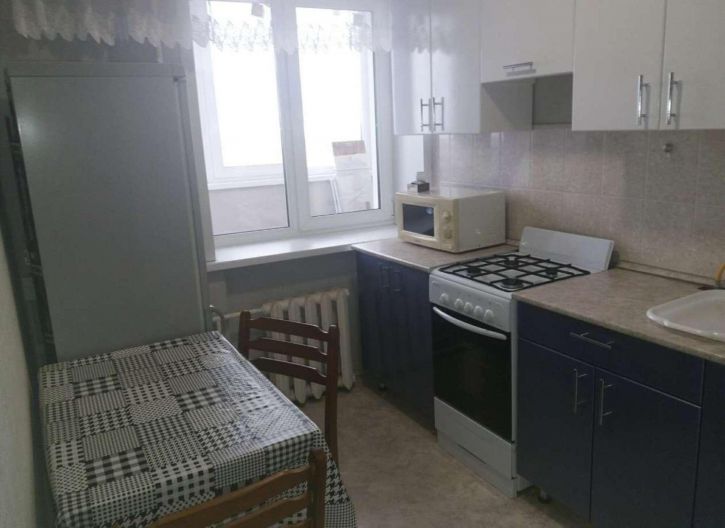 1-комн квартира Победы улица, 92А