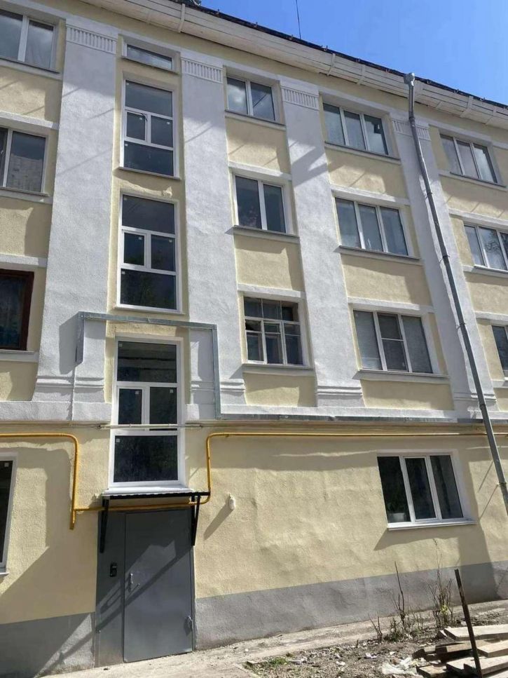 3-комн квартира Советской Армии улица, 232