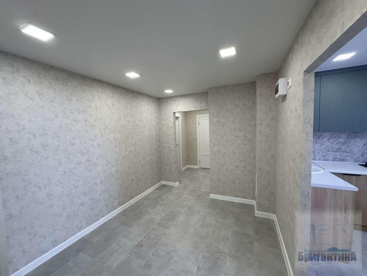 3-комн квартира Тухачевского улица, 28
