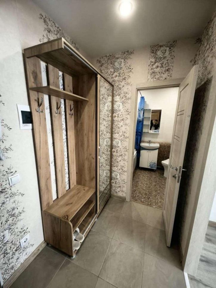 1-комн квартира Енисейская улица, 37