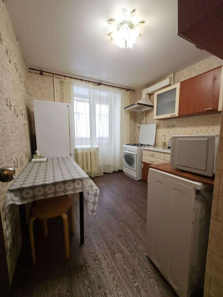 1-комн квартира Дыбенко улица, 122
