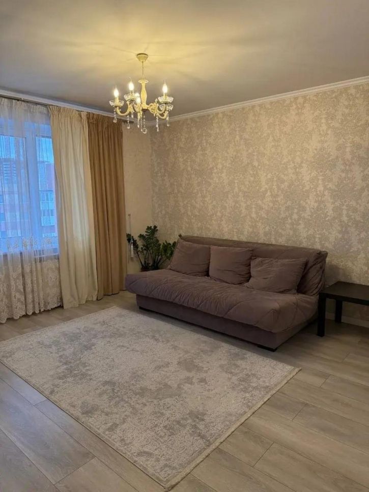 2-комн квартира 1-й квартал, 40